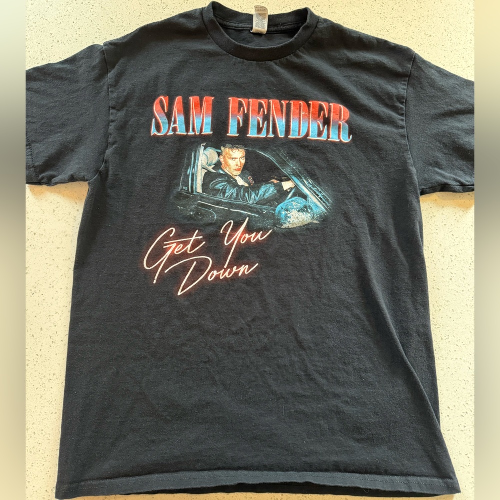 Sam Fender 'Get You Down' T-Shirt Size Medium